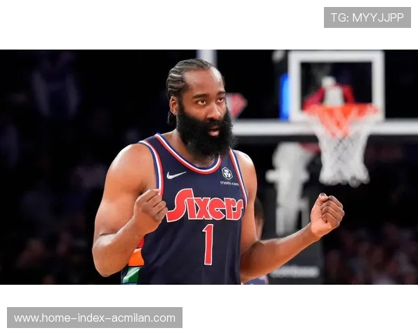 哈登策动全队攻势，76人把握住终场节奏