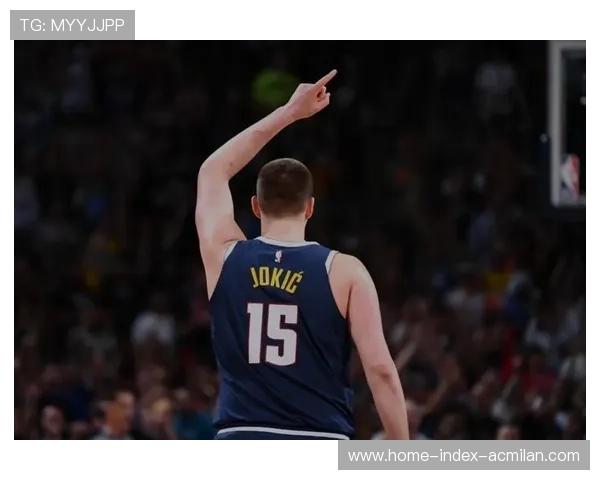 海史密斯极限三分命中，热火 bench 反超比分