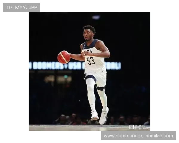 米切尔新纹身曝光：网友：这寓意太明显